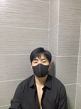 kimze7 online show from 11, 4, 2026