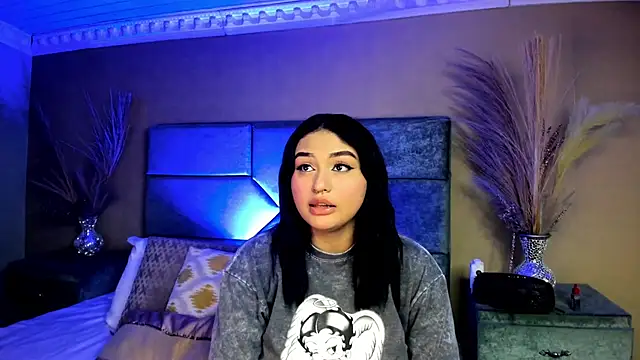 NaomySakura online show from 19, 5, 2026