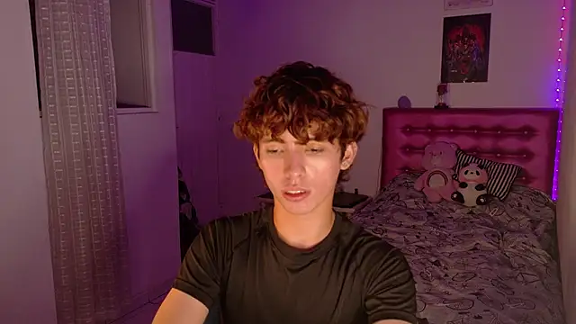 Snapshot of Dani_Dancer chatting on 6, 1, 2026 Dani Dancer online show from 6, 1, 2026