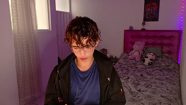 Snapshot of Dani_Dancer chatting on 13, 1, 2026 Dani Dancer online show from 13, 1, 2026