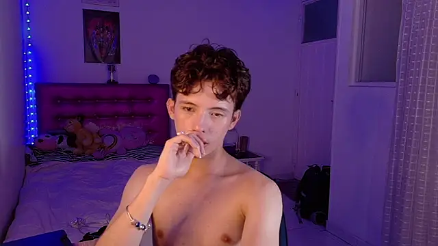 Snapshot of Dani_Dancer chatting on 6, 2, 2026 Dani Dancer online show from 6, 2, 2026