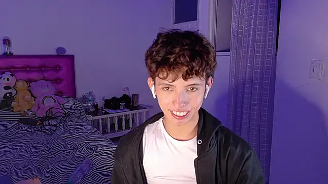 Snapshot of Dani_Dancer chatting on 20, 2, 2026 Dani Dancer online show from 20, 2, 2026