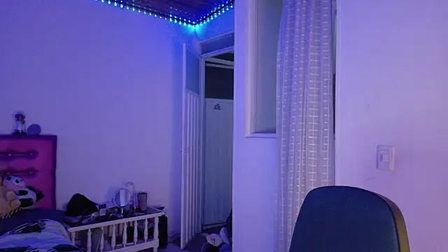 Dani Dancer online show from 2, 4, 2026