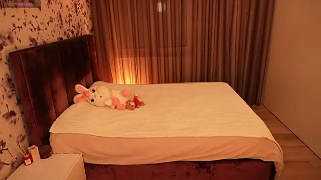 Snapshot of ChloeSpark chatting on 19, 2, 2026 ChloeSpark online show from 19, 2, 2026