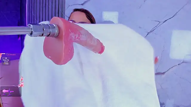 shayra boobs2 online show from 1, 4, 2026