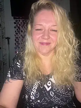 Snapshot of JenniferCarmen chatting on 18, 2, 2026 JenniferCarmen online show from 18, 2, 2026