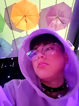 Snapshot of LyamMarven01 chatting on 14, 12, 2025 LyamMarven01 online show from 14, 12, 2025