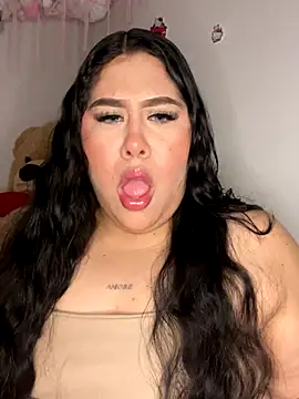 Snapshot of Mia_Carters chatting on 14, 12, 2025 Mia Carters online show from 14, 12, 2025