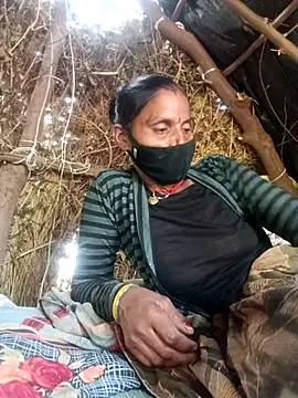 Snapshot of Hot-piau chatting on 14, 12, 2025 Hot-piau online show from 14, 12, 2025