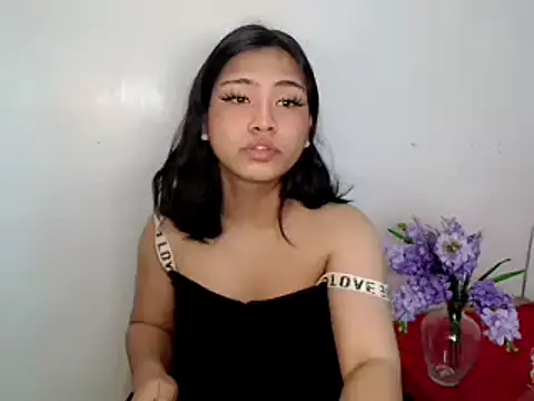 Secretfantasycum online show from 6, 4, 2026