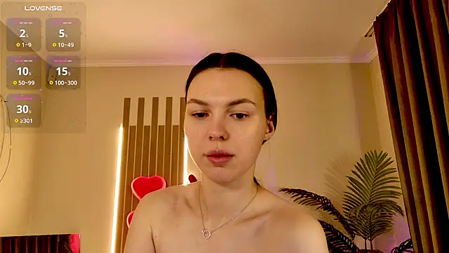 MaxinCarroll online show from 30, 3, 2026