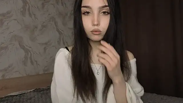 Snapshot of Qwami_Amie chatting on 11, 5, 2026 Qwami Amie online show from 11, 5, 2026