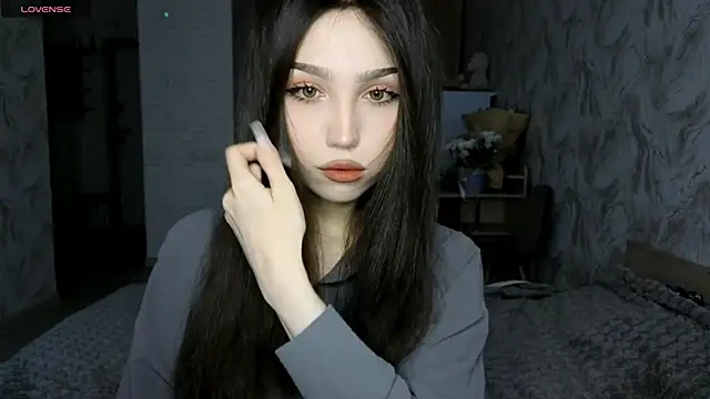 Snapshot of Qwami_Amie chatting on 26, 5, 2026 Qwami Amie online show from 26, 5, 2026