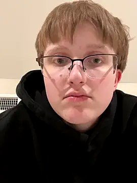 Snapshot of Lassie_Cassie chatting on 18, 12, 2025 Lassie Cassie online show from 18, 12, 2025