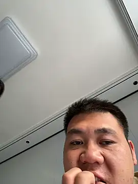 qwe522522 online show from 17, 1, 2026