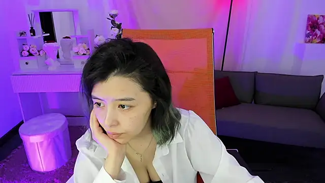 Snapshot of SirenMystiq chatting on 19, 5, 2026 SirenMystiq online show from 19, 5, 2026