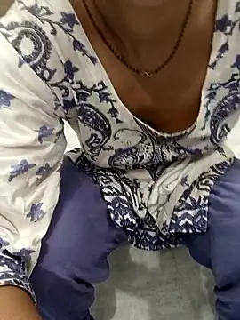 Snapshot of GMS_Bhawna chatting on 27, 4, 2026 GMS Bhawna online show from 27, 4, 2026