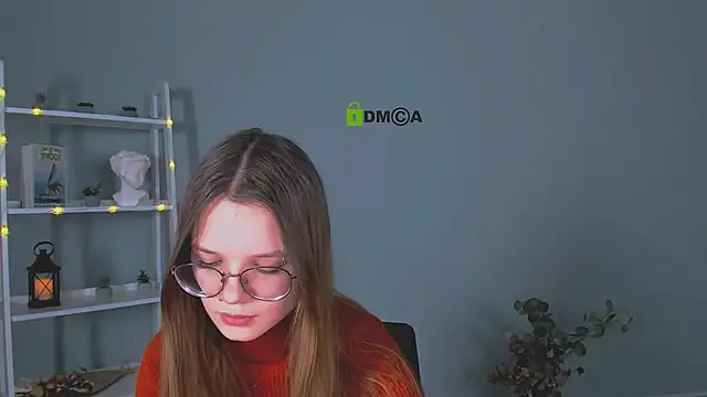 caroline eclipse online show from 14, 12, 2025