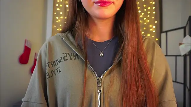 Snapshot of KathiGulston chatting on 17, 12, 2025 KathiGulston online show from 17, 12, 2025