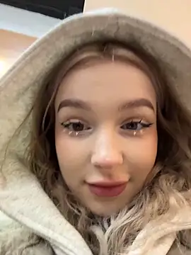 -teenytiny- online show from 17, 12, 2025