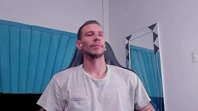 J king   online show from 4, 3, 2026