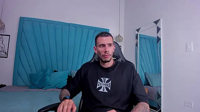 J king   online show from 24, 3, 2026