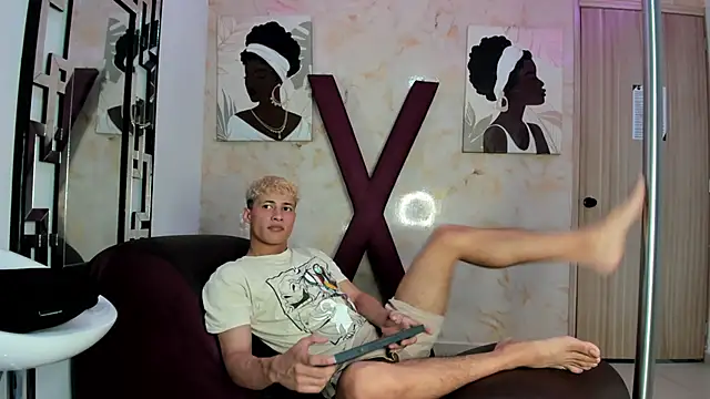 YOUNG GUYS1 online show from 10, 4, 2026