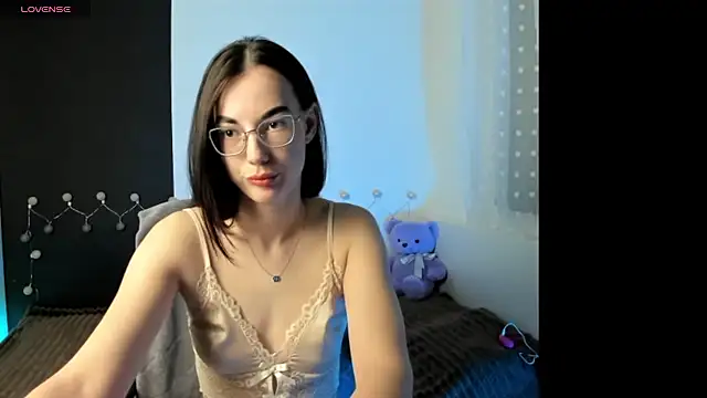 EmmaJacson online show from 4, 2, 2026