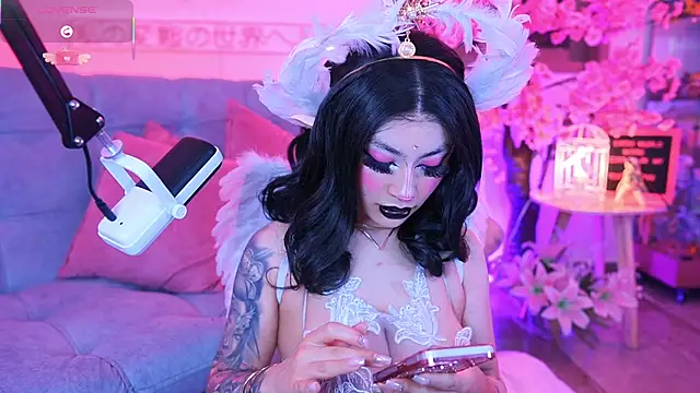 Snapshot of Hayami_Lee chatting on 12, 7, 2026 Hayami Lee online show from 12, 7, 2026