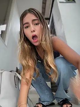Valeria-escobar online show from 24, 5, 2026
