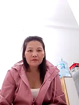 Snapshot of Cako-naka chatting on 16, 12, 2025 Cako-naka online show from 16, 12, 2025