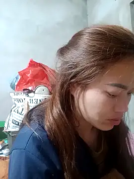 little-effy online show from 11, 3, 2026