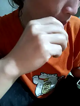 little-effy online show from 6, 4, 2026