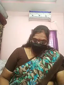 Snapshot of sarala_telugu chatting on 1, 7, 2026 sarala telugu online show from 1, 7, 2026