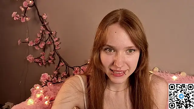 Snapshot of EmmaPratt chatting on 19, 1, 2026 EmmaPratt online show from 19, 1, 2026