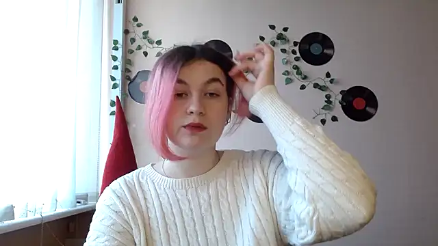 Snapshot of Aura__Myst chatting on 18, 12, 2025 Aura Myst online show from 18, 12, 2025