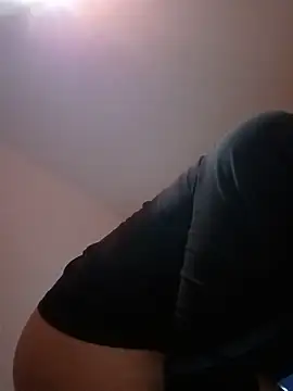 Snapshot of Olivassl22 chatting on 19, 5, 2026 Olivassl22 online show from 19, 5, 2026