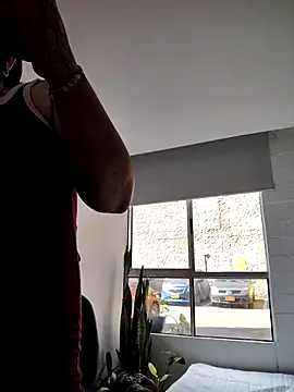 Divine Pouvoir online show from 14, 3, 2026