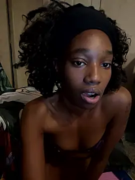 Enchantressz online show from 7, 1, 2026