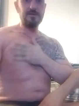 Snapshot of Tonybp84 chatting on 15, 12, 2025 Tonybp84 online show from 15, 12, 2025