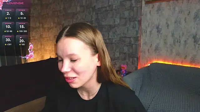 Snapshot of Cara_Sweet1 chatting on 31, 5, 2026 Cara Sweet1 online show from 31, 5, 2026