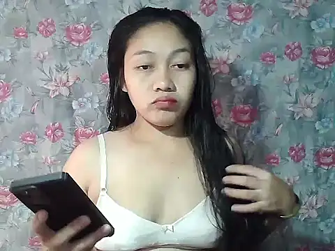 Lusty babe online show from 9, 3, 2026