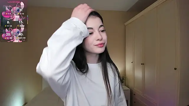 Snapshot of LisaColee chatting on 22, 2, 2026 LisaColee online show from 22, 2, 2026