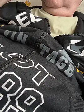 Snapshot of csikar chatting on 21, 12, 2025 csikar online show from 21, 12, 2025