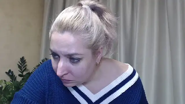 sweetpussy13 online show from 19, 1, 2025