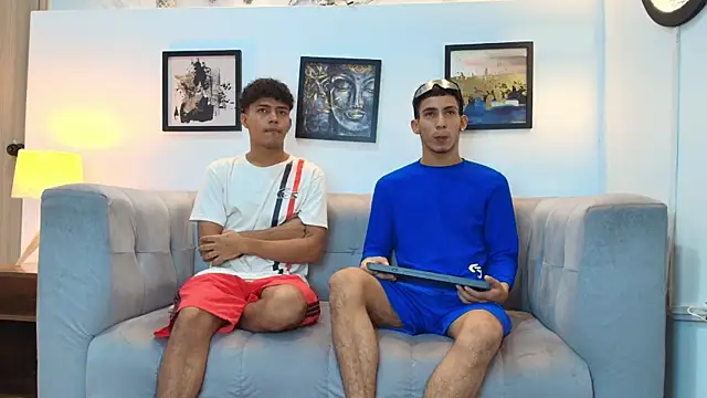 Snapshot of DIAMOND_BLACKS chatting on 6, 1, 2026 DIAMOND BLACKS online show from 6, 1, 2026