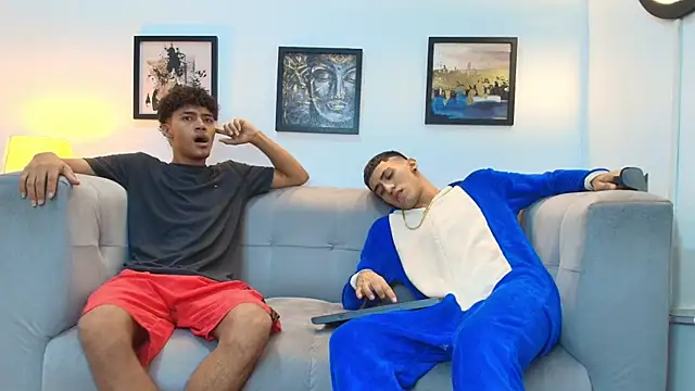 Snapshot of DIAMOND_BLACKS chatting on 10, 1, 2026 DIAMOND BLACKS online show from 10, 1, 2026