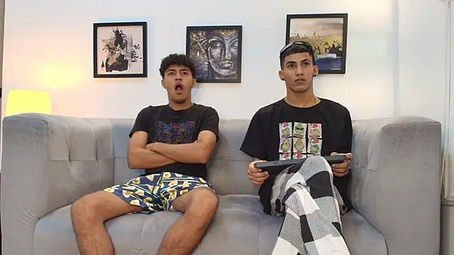 Snapshot of DIAMOND_BLACKS chatting on 11, 1, 2026 DIAMOND BLACKS online show from 11, 1, 2026