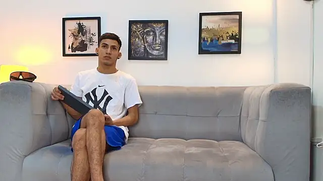 Snapshot of DIAMOND_BLACKS chatting on 14, 1, 2026 DIAMOND BLACKS online show from 14, 1, 2026