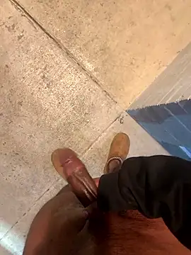 Snapshot of PublicBbc chatting on 14, 1, 2026 PublicBbc online show from 14, 1, 2026